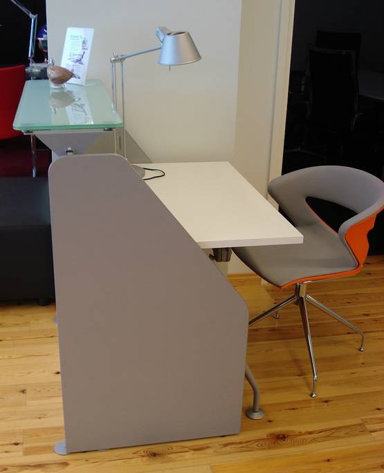 Edison suora vastaanottotiski 94cm - Vastaanottotiskit - 3.EDISON - 1